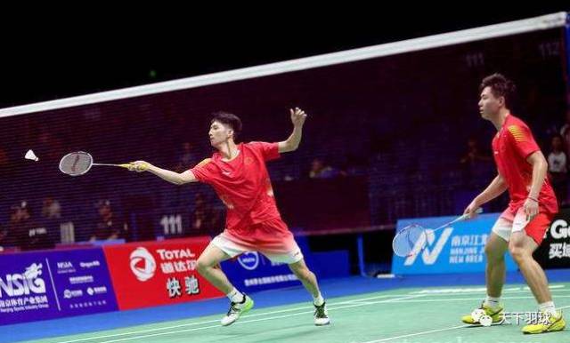 对比上半场 对比上半场