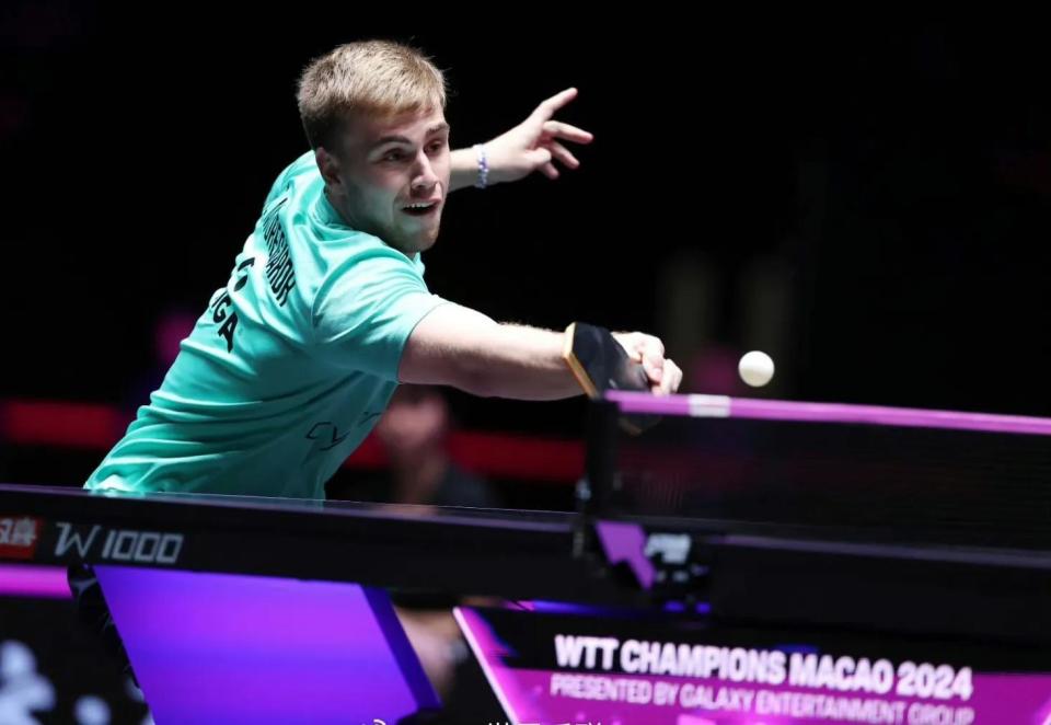 若戴维斯打 若戴维斯打